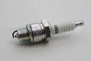 Свеча NGK BP6HS Rockot-Motors