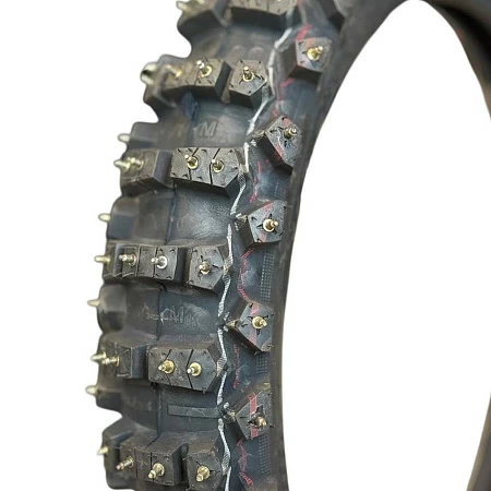 Покрышка шипованная RazorBack  ST 110/90-19