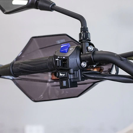 Мотоцикл Loncin MS 250 (белый)